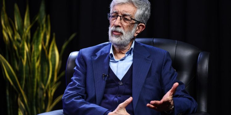 واکنش حداد عادل به بازگشت «معین» و توهین به «فردوسی»