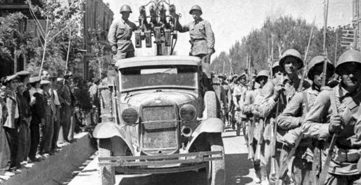 خیانت و ضعف رژیم پهلوی در اشغال ایران