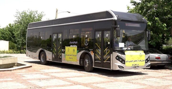اتوبوسهای برقی قم؛ وعدهای که در ایستگاه توقف کرد