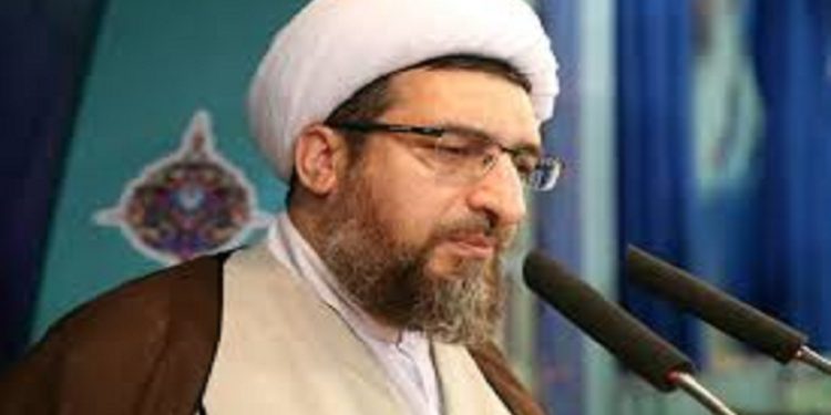 ملت ایران سالهای سال زیر سلطه استعمار و استکبار بوند