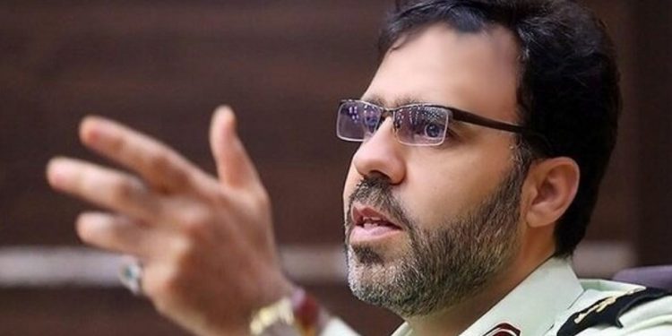 سخنگوی فراجا از شناسایی و کشف کارگاه تولید مواد منفجره و جلیقه انتحاریِ گروهک تروریستی جیش الظلم در ایرانشهر خبر داد.