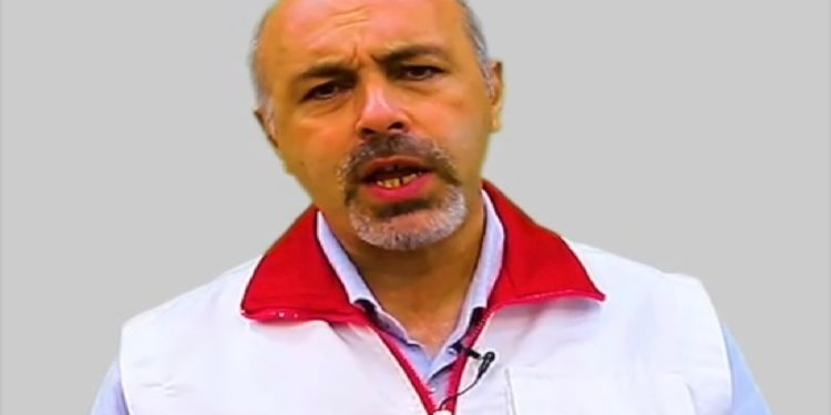 کمک‌های اولیه در زمان خفگی کودکان زیر یک سال + فیلم