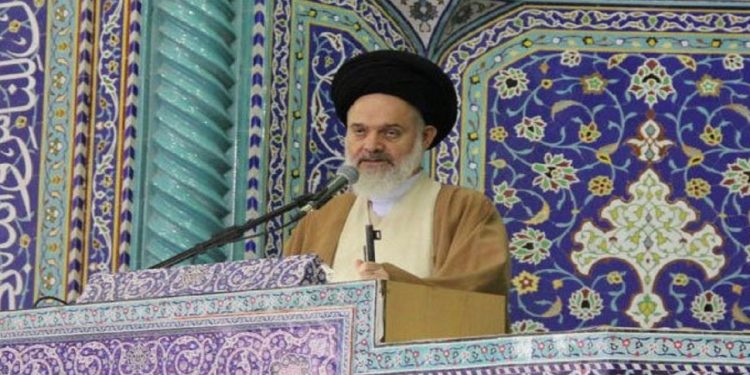 مسئولان با سخت‌کوشی، گره از مشکلات مردم بگشایند