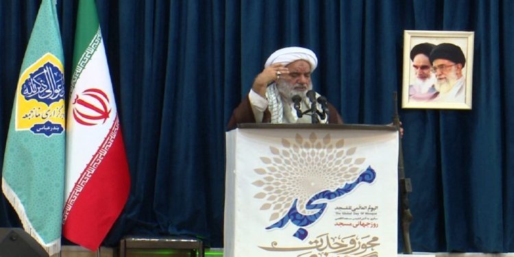 مردم ایران در همه صحنه ها پیروز میدان هستند