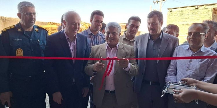 افتتاح واحد تولیدی آب معدنی «ساری بابا» در سقز با سرمایه‌گذاری ۹۳ میلیارد تومان