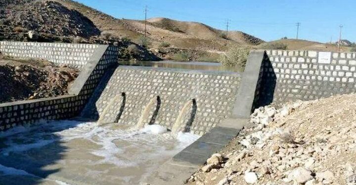 ۱۵ پروژه آبخیزداری در حوزه مورموری آبدانان اجرایی شد