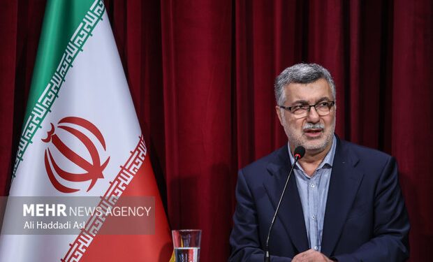 وزیر بهداشت به یزد سفر می کند