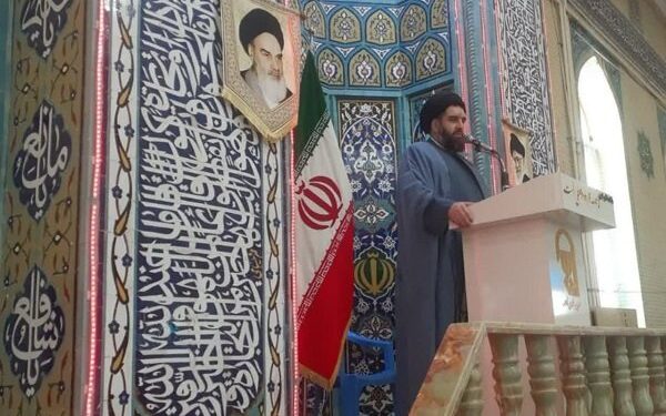 امام جمعه اسفرورین: اتحاد ملت ایران سد راه دشمنان شده است