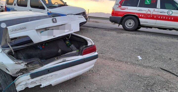 حادثه برای پژو ۴۰۵ در محور سرخه- آرادان؛ ۶ نفر مصدوم شدند