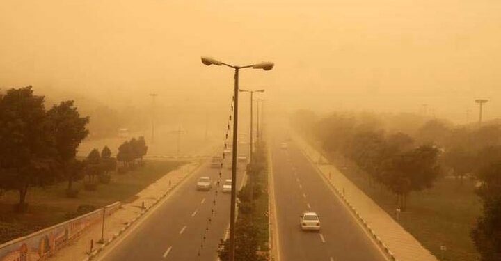 پیش بینی خیزش گرد و خاک و افزایش غلظت غبار در استان کرمان