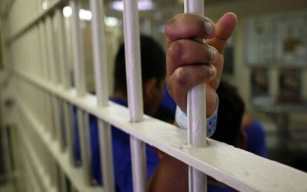 زندانی جیرفتی محکوم به قصاص برای گذشت اولیای دم ۱۳ سال انتظار کشید