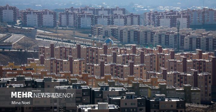 توجه به اقشار آسیب‌پذیر در طرح‌های مسکن ضروری است