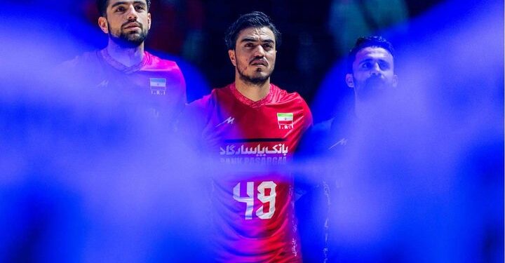 میانجیگری فدراسیون‌ها برای آرام کردن تنش بین وزارت و فدراسیون والیبال!