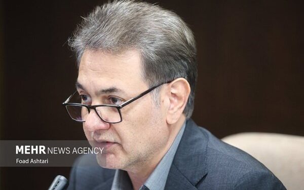 مدیرعامل سازمان بیمه سلامت: پزشکان ستون سلامت و نماد ایثارند