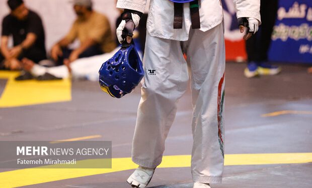 ورزشکار قمی بر سکوی سوم رقابت‌های لیگ نوجوانان تکواندو کشور ایستاد