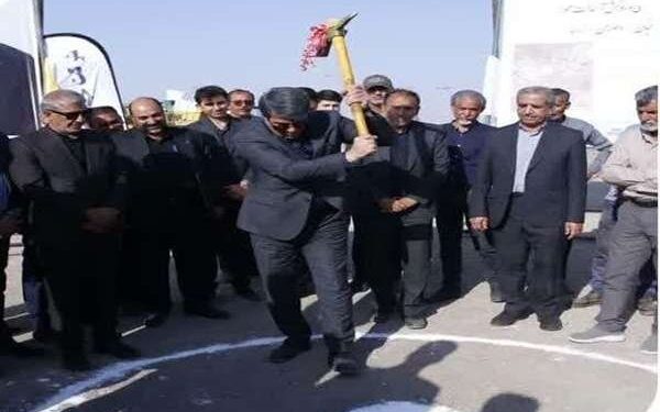 کلنگ‌زنی پروژه بهسازی و دو بانده کردن محور رفسنجان – داوران – زرند