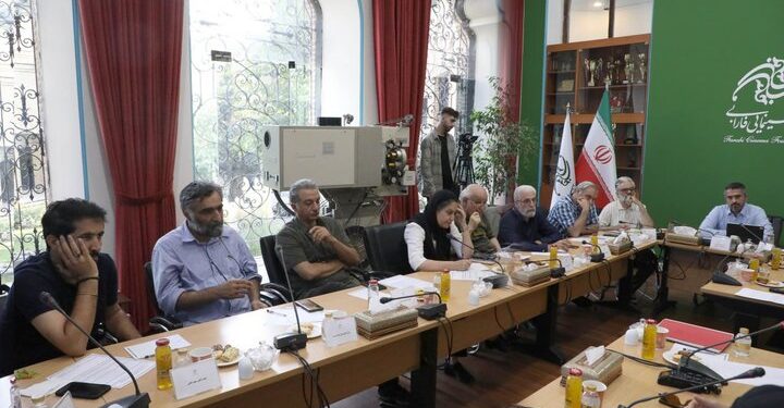 پیچینگ طرحها و فیلمنامههای «جنگ تحمیلی ۱۲ روزه» برگزار شد