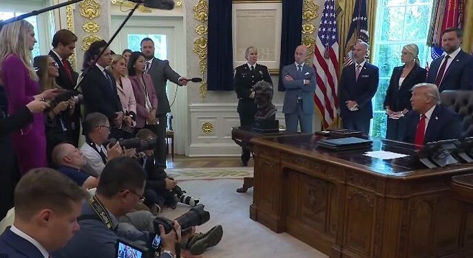 ترامپ: وضعیت غزه وحشتناک است؛ دیگر پولی به اوکراین نمیدهیم