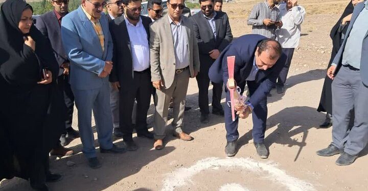 آغاز عملیات اجرایی ٩ پروژه عمرانی و زیرساختی در دهبکری بم