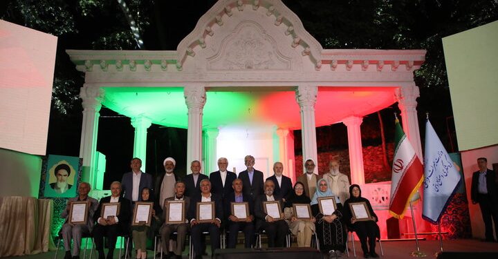 بازگشایی مجدد موزه فرشچیان و تجلیل از مفاخر میراث فرهنگی