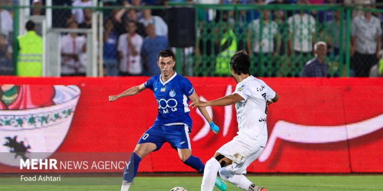 انتقاد از «سبک» بازی استقلال و اضافه وزن یک بازیکن؛ نقطه ضعف مشخص شد