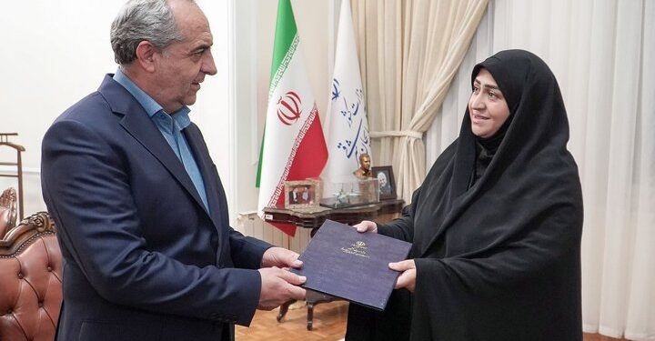 انتصاب یک مدیر زن دیگر در استانداری آذربایجان شرقی