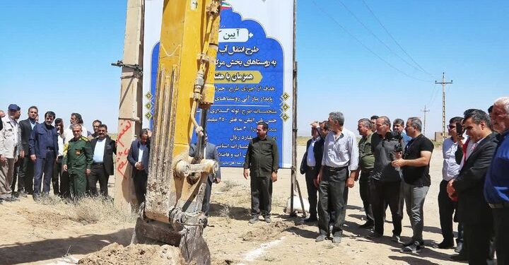 افتتاح و آغاز عملیات اجرایی ۱۲ پروژه آبرسانی در جعفرآباد قم