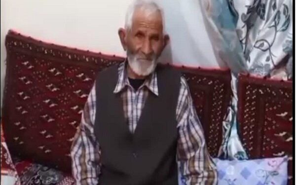 ارادت پیرمرد ۹۶ ساله قاینی به امام رضا(ع)؛ زیارت با پای پیاده