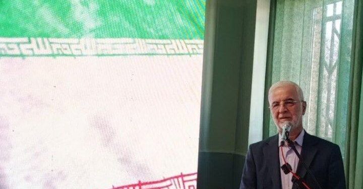 مؤمنی: نصب پنل خورشیدی در تمام مدارس جدید الزامی خواهد بود