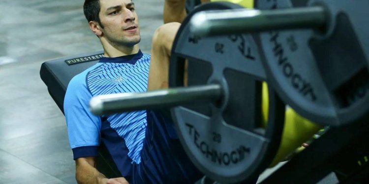 ساپینتو مشکل نداشت، با استقلال بسته بودم ولی…!