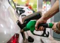 ذخیره بنزین و گازوئیل کشور بیشتر شد