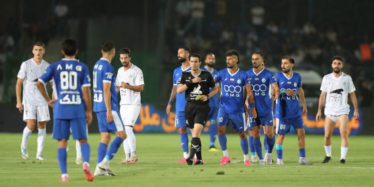 صدای اعتراض ساپینتو بلند شد/ احتمال تغییرات در ترکیب استقلال