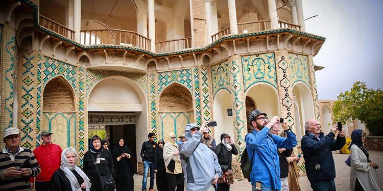 برای جذب 10 میلیون گردشگر خارجی هدفگذاری کردهایم