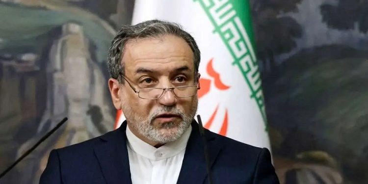 عراقچی: تنها در صورت تضمین آمریکا برای عدم حمله، مذاکره می‌کنیم