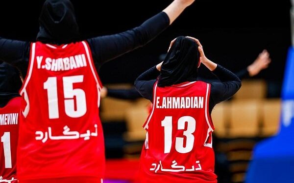 از دست رفتن قهرمانی دختران بسکتبال به خاطر یک اختلاف امتیاز