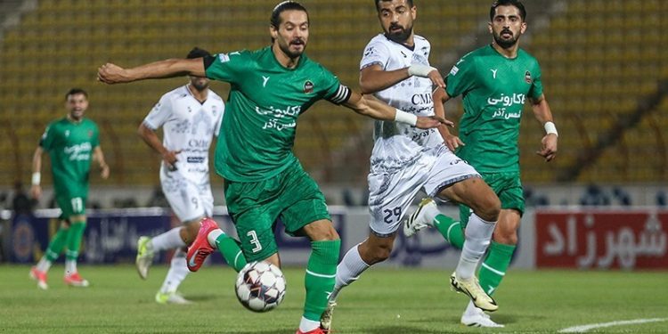 مالک شمس آذر: اگر پرسپولیسی ها ناراضی هستند، فخریان را برگردانند!