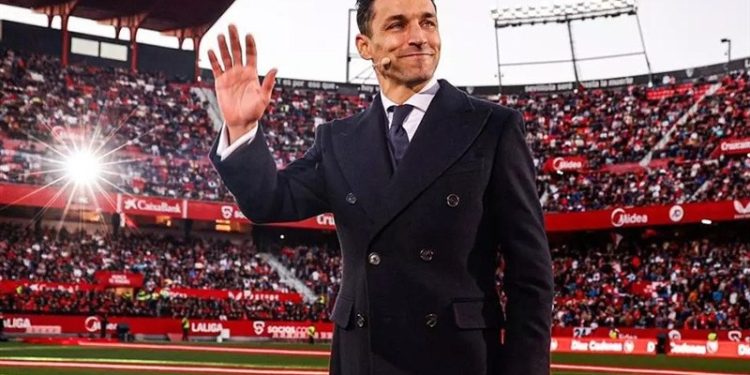 گواردیولا مهمترین بازیکنش در منچسترسیتی را معرفی کرد