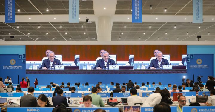 دیپلماسی فعال پزشکیان در شانگهای؛ مهر باطلی بر انزوای ایران