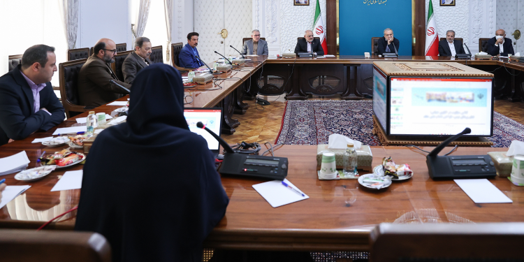 پزشکیان: برای آموزش موثر باید از فضاهای آموزشی، ورزشی و فرهنگی به صورت هم‌افزا بهره گرفت