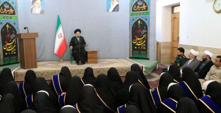 تفکر بسیجی تنها راه نجات بشر