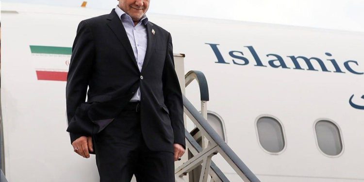 پزشکیان وارد زنجان شد