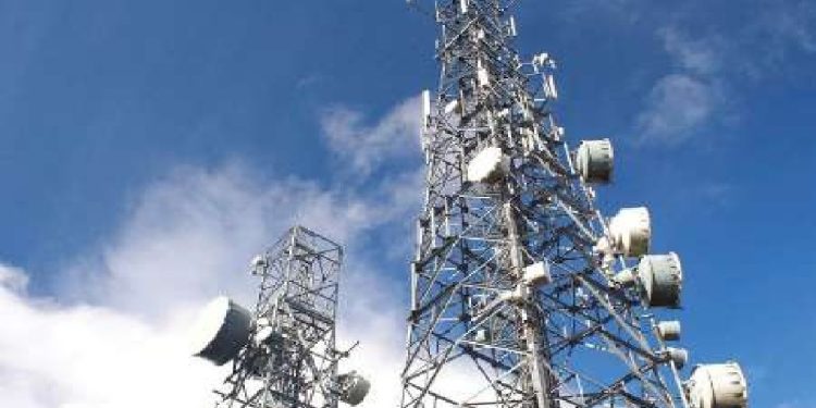 آغاز فصل تازهای در زیرساخت ارتباطی الیگودرز با افتتاح طرحهای مخابراتی