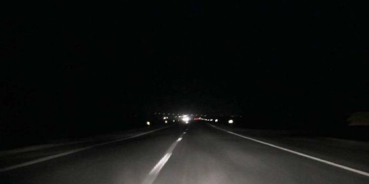 چراغ‌های خاموش، خطر‌های روشن؛ ضعف روشنایی در محور‌های لرستان