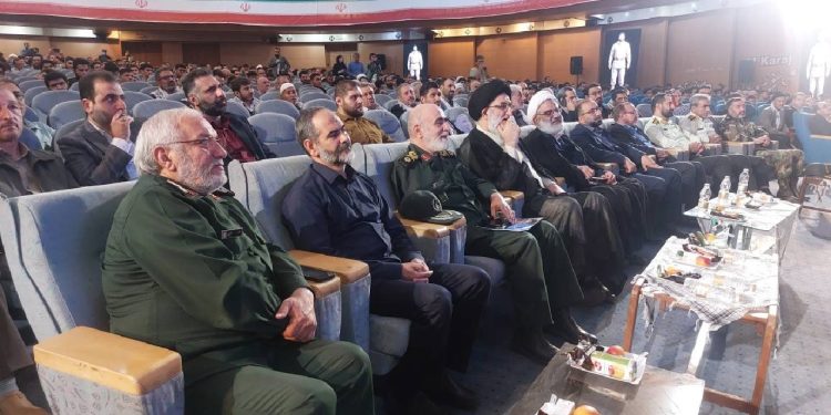 کنگره ۱۲۲ شهید مدافع حرم استان البرز برگزار شد