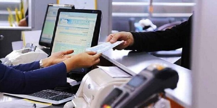 حمایت مالی ۳۲ میلیارد تومانی از ۵۱ پروژه اشتغالزایی در خرم‌آباد