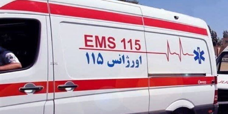 واژگونی مینیبوس حامل تیم والیبال نوجوانان چهارمحال و بختیاری در محور گرمسار – قم