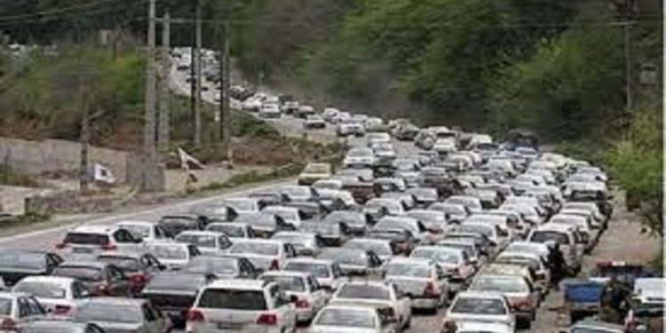 تردد خودروها در جاده چالوس یکطرفه شد