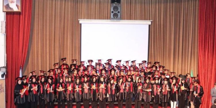 پزشکی، رسالت الهی برای خدمت به خلق است