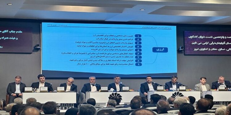 تخصیص ارز برای واردات ماشین‌آلات صنعتی آذربایجان‌شرقی