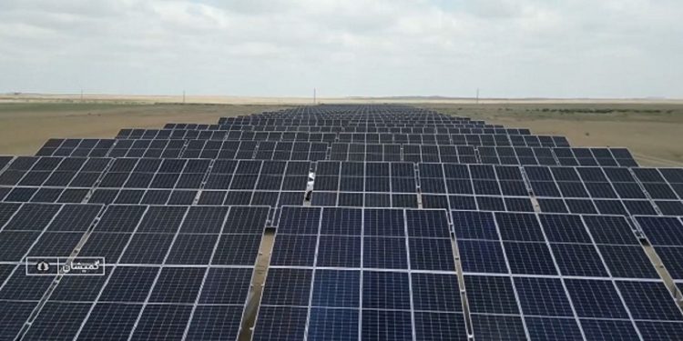 با افتتاح نیروگاه برق خورشیدی یک و چهار دهم مگاوتی ۲۸۰ خانواده مددجوی کمیته امداد در گمیشان توانمند شدند.